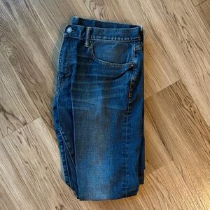 Gap - Men’s Athletic Taper Jean - Medium Wash - Size 34W/34L